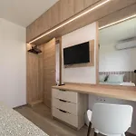 Pool View Azur Deluxe & Apartamento *