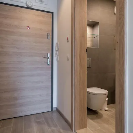 Pool View Azur Deluxe & Апартамент Варна