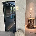 Pool View Azur Deluxe & Apartament *