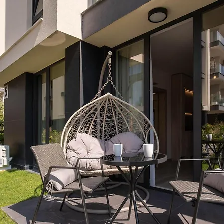 Pool View Azur Deluxe & Varna