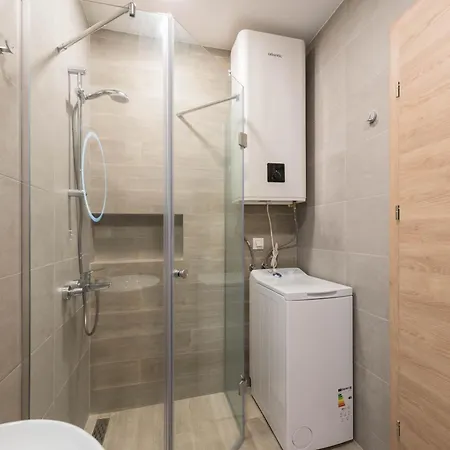 Pool View Azur Deluxe & Apartamento