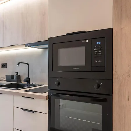 Apartamento Pool View Azur Deluxe & Varna