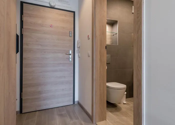 Pool View Azur Deluxe & Apartment Varna